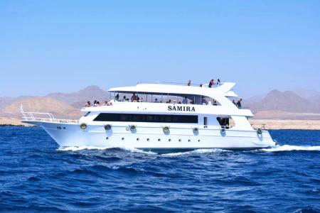 Isola Bianca e Riserva Naturale di Ras Mohamed in Yacht