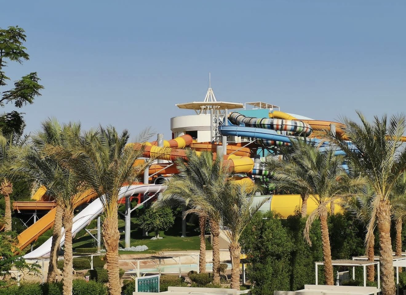 10Аквапарк Makadi Water World в Хургаде